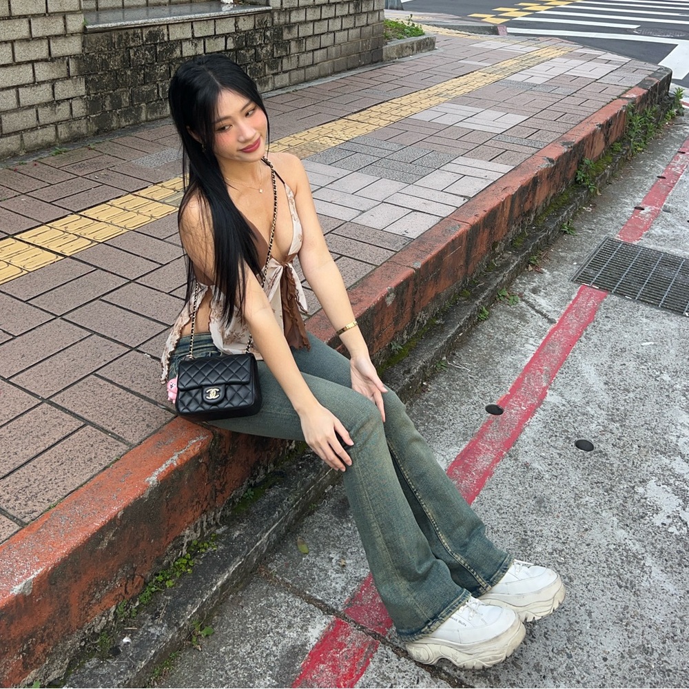 Meet your Posher, Ariana